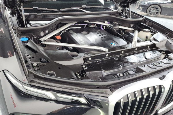 2024 BMW X7 с пробегом 13 566 км