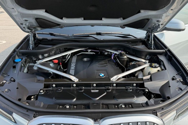 2024 BMW X7 с пробегом 33 623 км