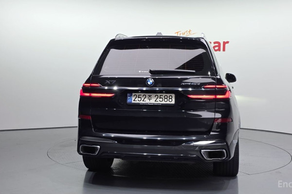 2024 BMW X7 с пробегом 59 872 км