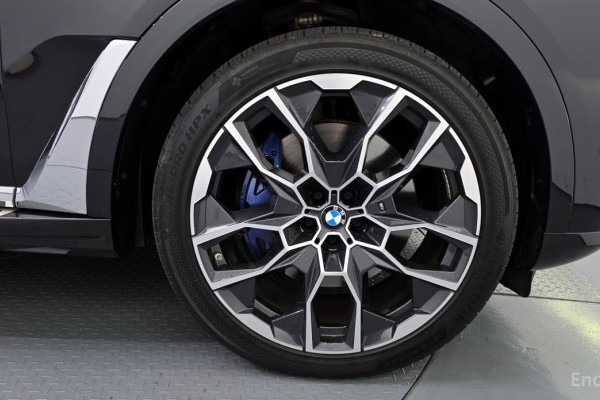 2024 BMW X7 с пробегом 59 872 км