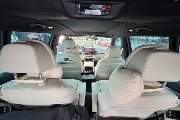 2024 BMW X7 с пробегом 27 000 км