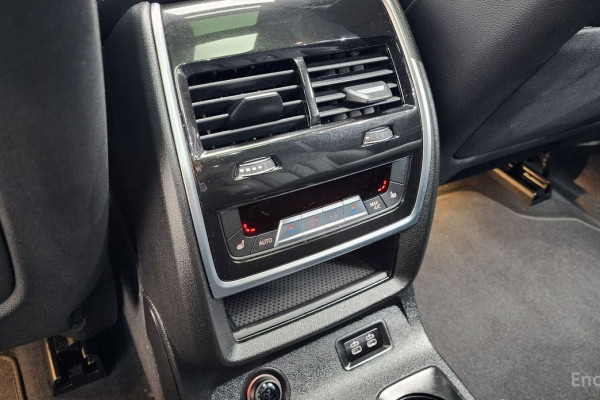 2024 BMW X7 с пробегом 13 004 км