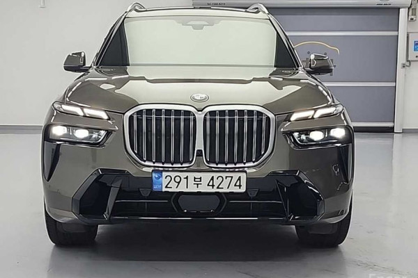 2024 BMW X7 с пробегом 59 700 км