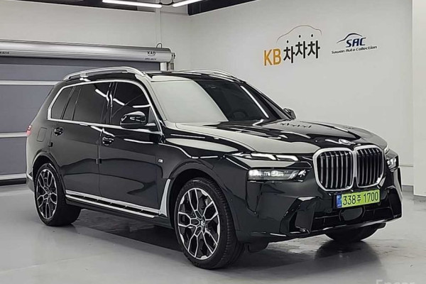 2024 BMW X7 с пробегом 22 599 км