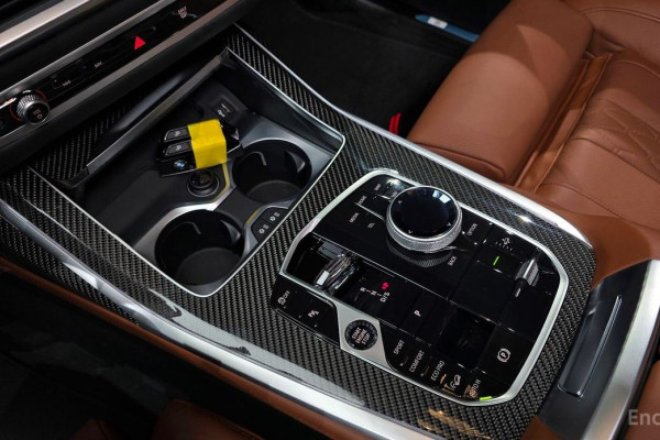 2025 BMW X7 с пробегом 3 273 км