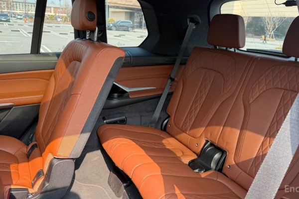 2024 BMW X7 с пробегом 33 623 км