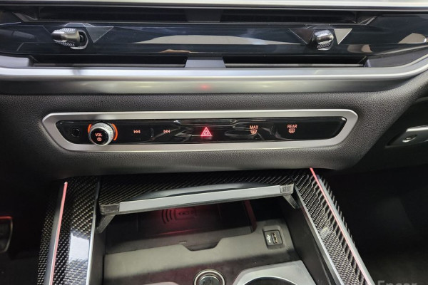 2024 BMW X7 с пробегом 72 970 км