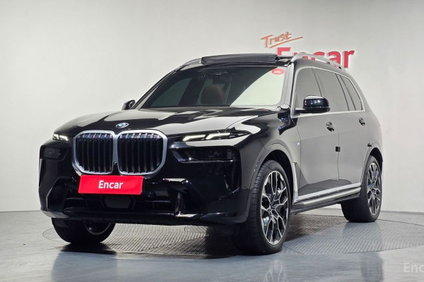 2025 BMW X7 с пробегом 31 954 км
