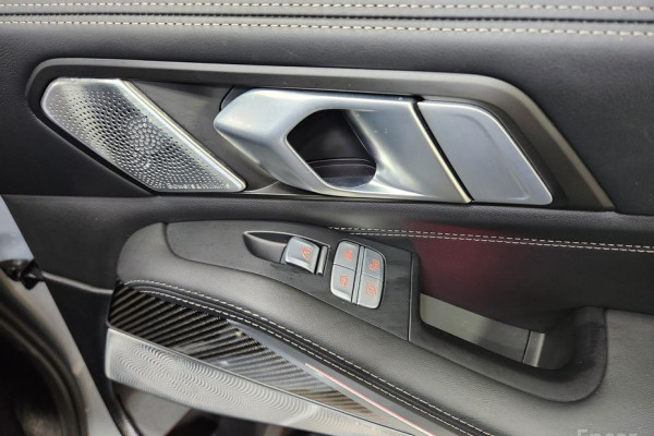 2024 BMW X7 с пробегом 72 970 км