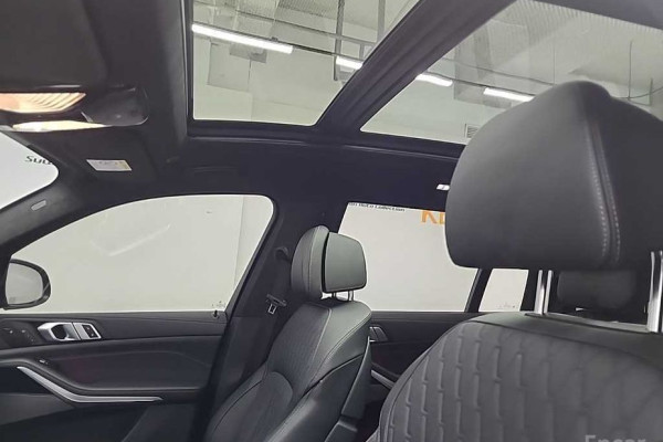 2024 BMW X7 с пробегом 59 700 км