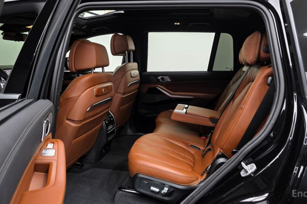 2024 BMW X7 с пробегом 59 872 км