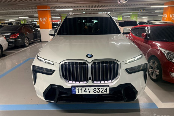 2024 BMW X7 с пробегом 21 857 км