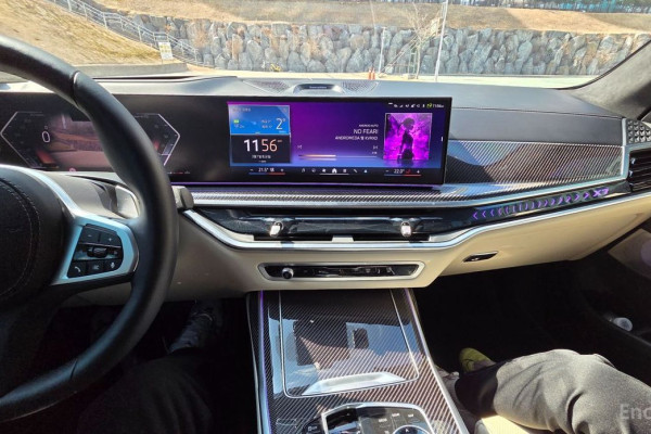 2025 BMW X7 с пробегом 8 764 км