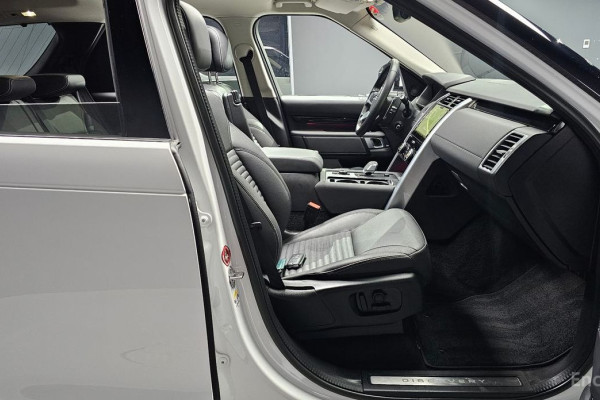 2022 Land Rover Discovery с пробегом 70 256 км