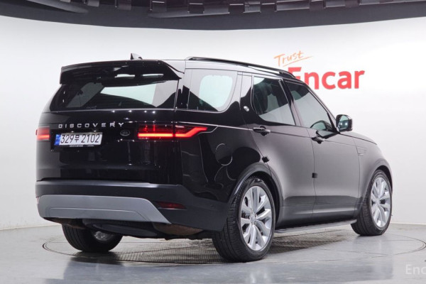 2023 Land Rover Discovery с пробегом 15 592 км