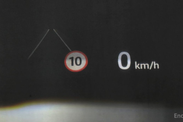 2023 Land Rover Discovery с пробегом 24 450 км