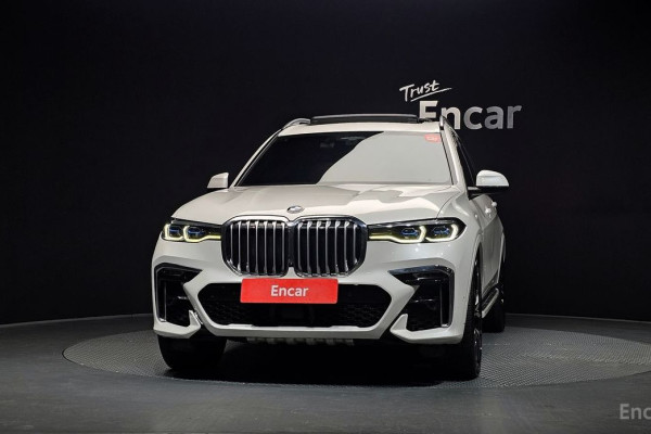 2022 BMW X7 с пробегом 106 094 км
