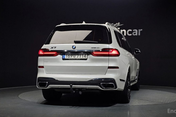 2022 BMW X7 с пробегом 106 094 км
