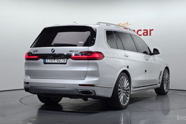 2022 BMW X7 с пробегом 55 166 км