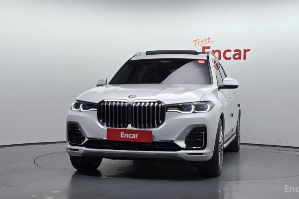 2022 BMW X7 с пробегом 55 166 км