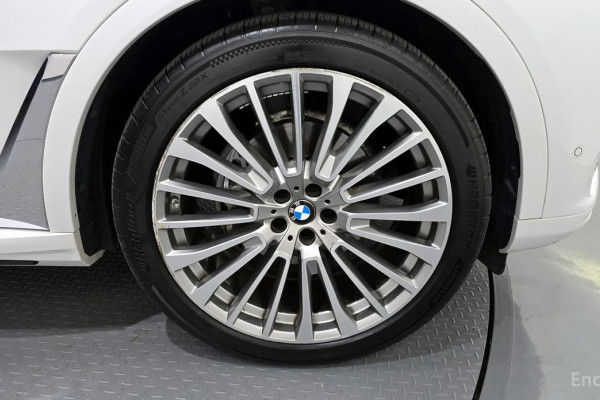 2022 BMW X7 с пробегом 55 166 км