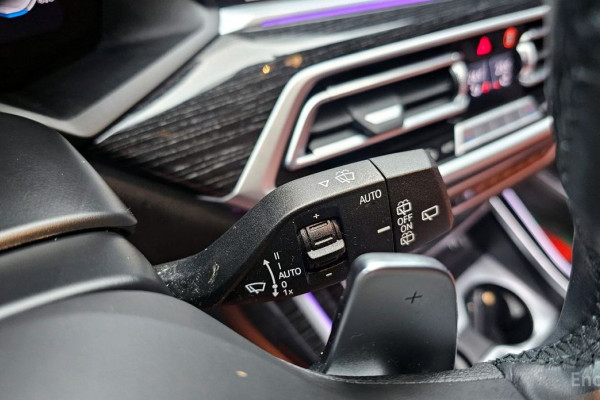 2022 BMW X7 с пробегом 106 094 км