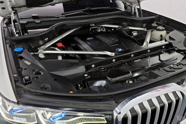 2022 BMW X7 с пробегом 55 166 км