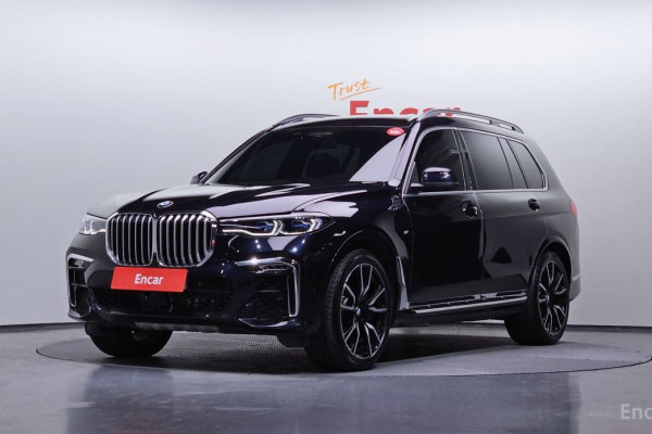 2022 BMW X7 с пробегом 70 218 км