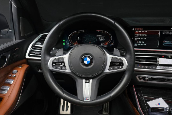 2022 BMW X7 с пробегом 29 822 км