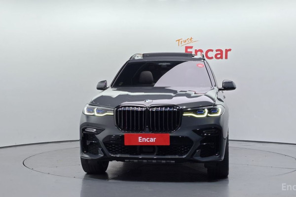2022 BMW X7 с пробегом 55 519 км