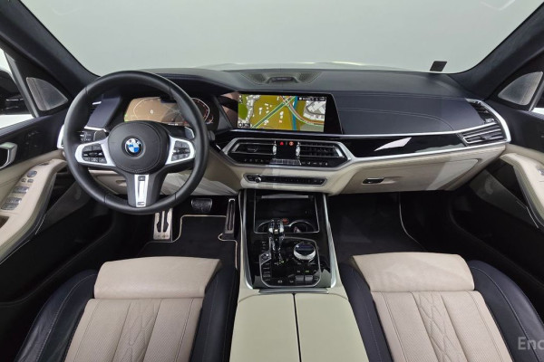2022 BMW X7 с пробегом 55 519 км