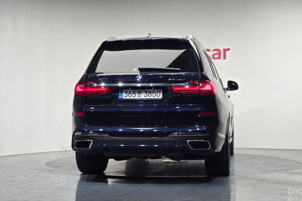 2022 BMW X7 с пробегом 134 098 км