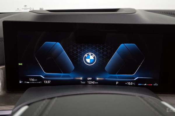 2022 BMW X7 с пробегом 12 240 км