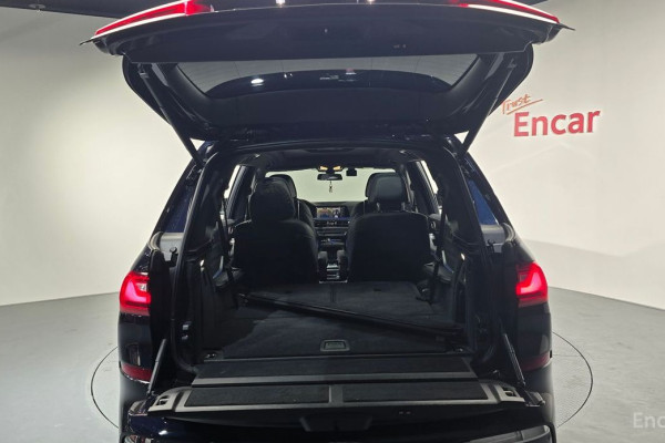 2022 BMW X7 с пробегом 134 098 км