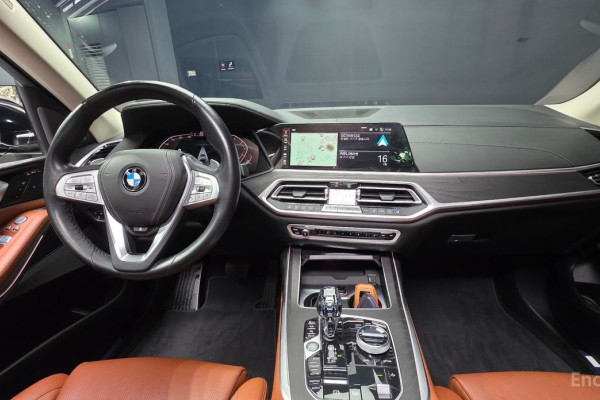 2022 BMW X7 с пробегом 119 221 км