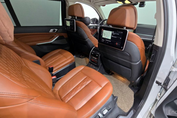 2022 BMW X7 с пробегом 88 797 км