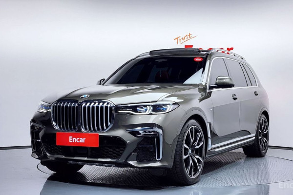 2022 BMW X7 с пробегом 62 088 км