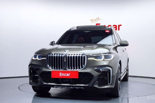 2022 BMW X7 с пробегом 62 088 км