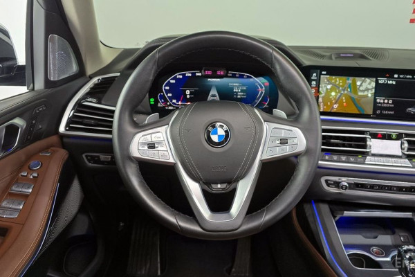 2022 BMW X7 с пробегом 36 982 км