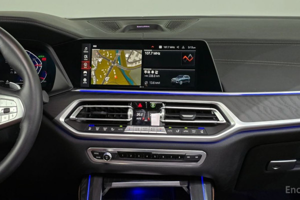 2022 BMW X7 с пробегом 36 982 км