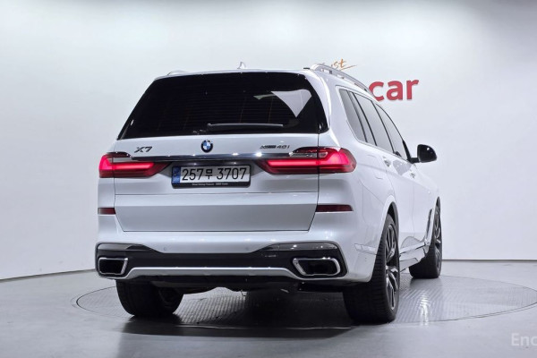 2022 BMW X7 с пробегом 45 061 км