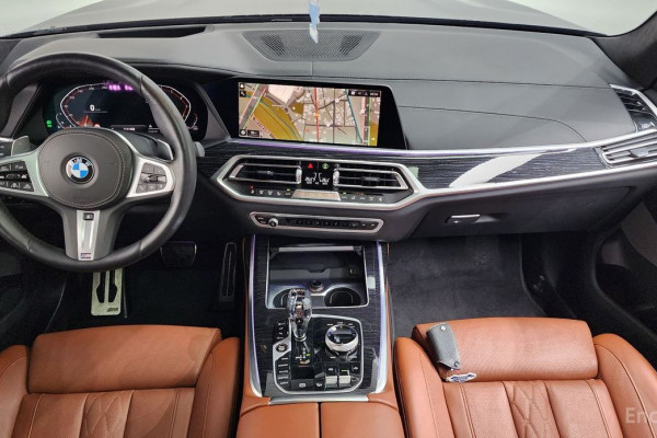 2022 BMW X7 с пробегом 62 088 км