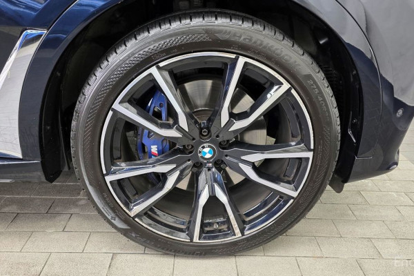 2022 BMW X7 с пробегом 89 980 км