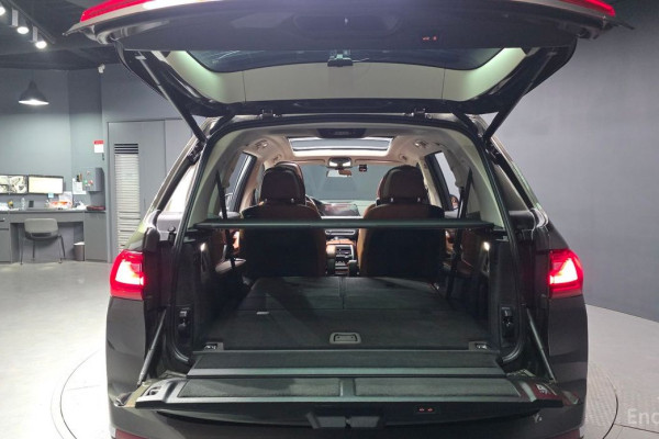 2022 BMW X7 с пробегом 119 221 км