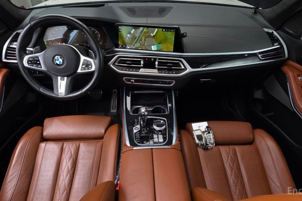 2022 BMW X7 с пробегом 45 061 км