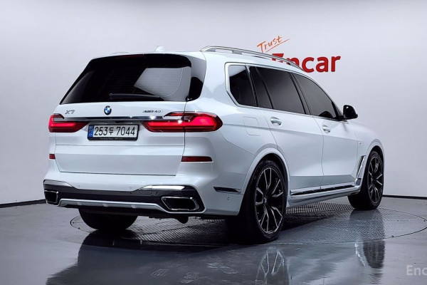 2022 BMW X7 с пробегом 75 645 км