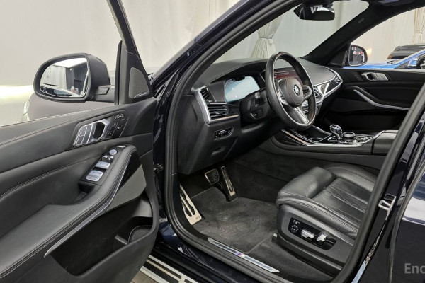 2022 BMW X7 с пробегом 89 980 км