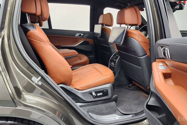 2022 BMW X7 с пробегом 62 088 км