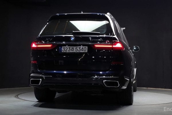 2022 BMW X7 с пробегом 42 544 км