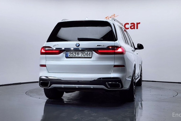2022 BMW X7 с пробегом 75 645 км